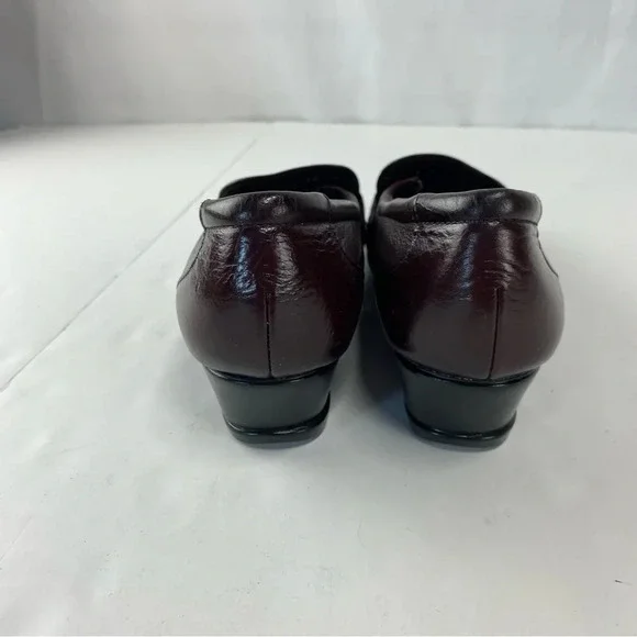 SAS Womens 7.5S Tripad Comfort Burgundy Leather Slip On Wedge Loafers - Picture 2 of 7
